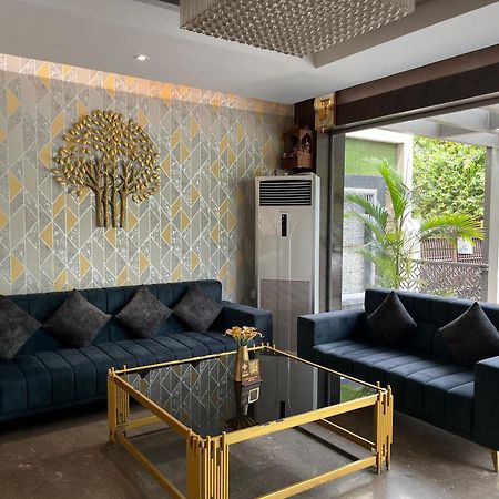 Hotel Royal Livin Benares Buitenkant foto