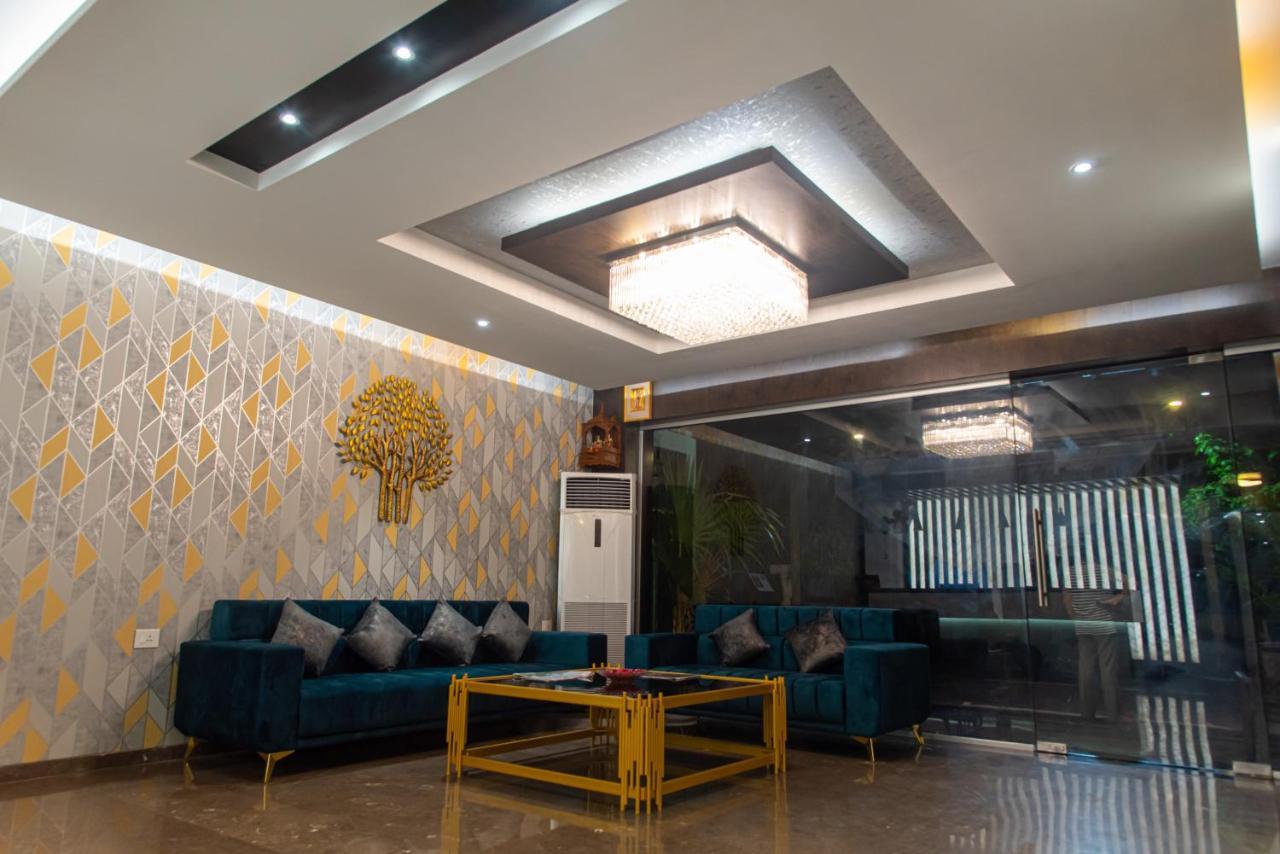 Hotel Royal Livin Benares Buitenkant foto