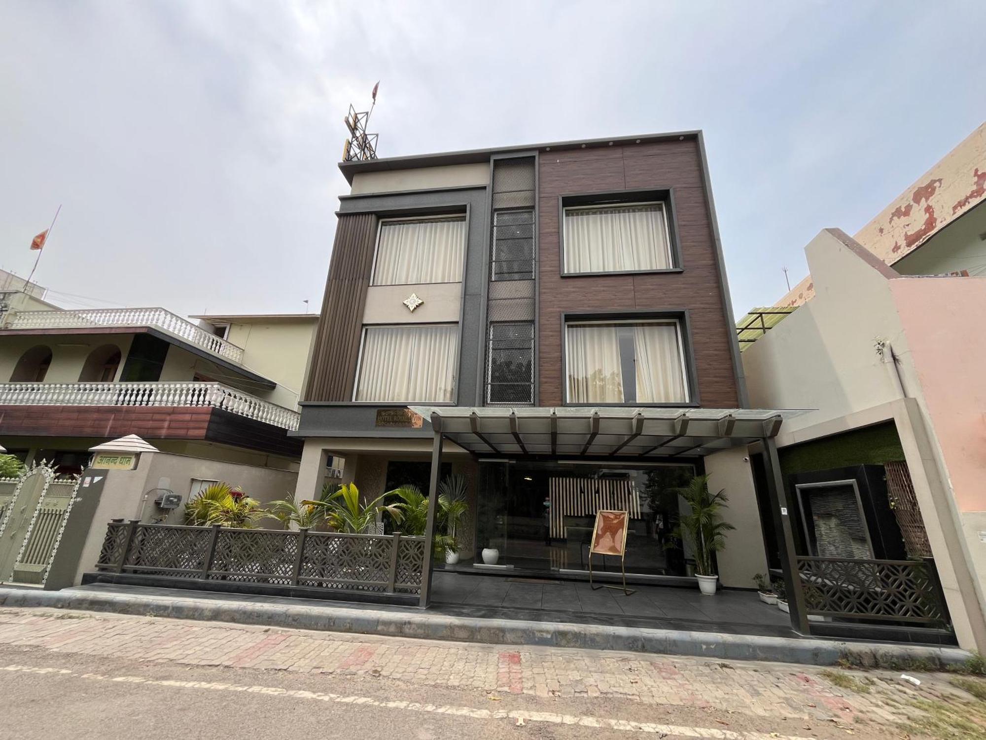 Hotel Royal Livin Benares Buitenkant foto