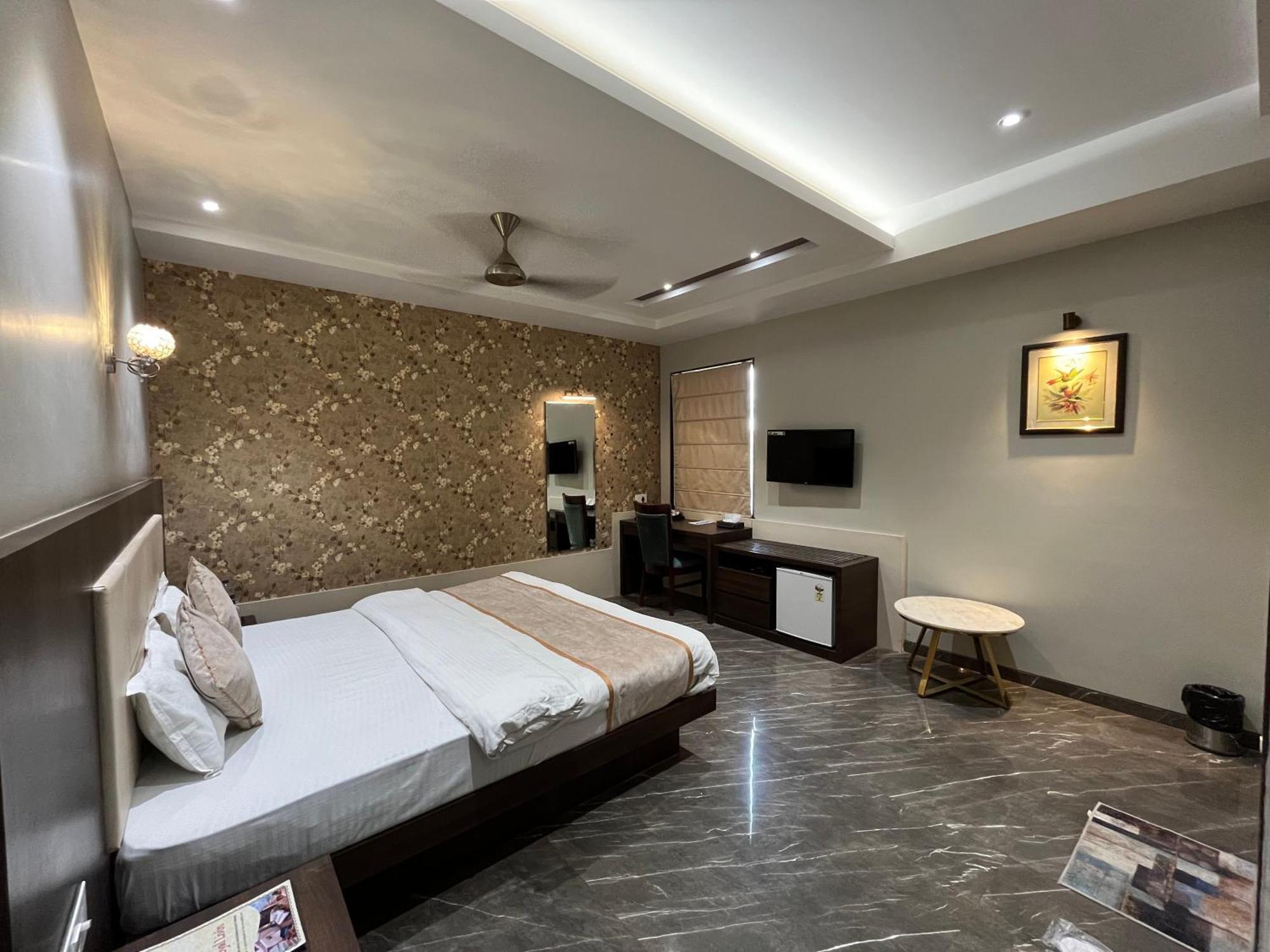 Hotel Royal Livin Benares Buitenkant foto